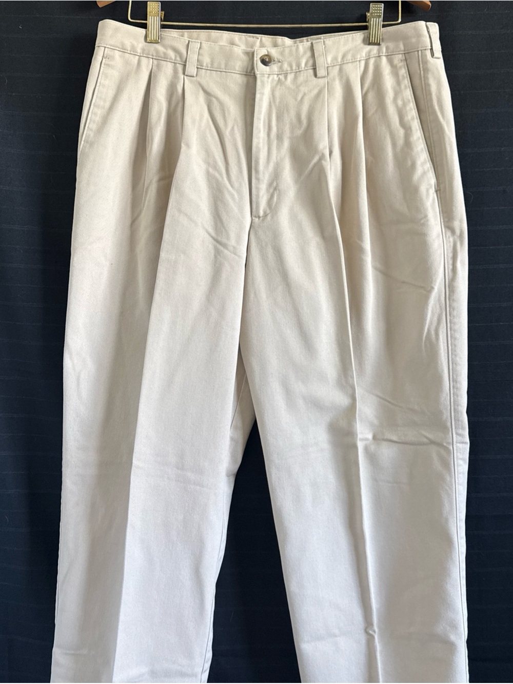 Claiborne Pleated Pants Khaki Tan Cotton Mens 36 x 29 Chino Preppy Cotton